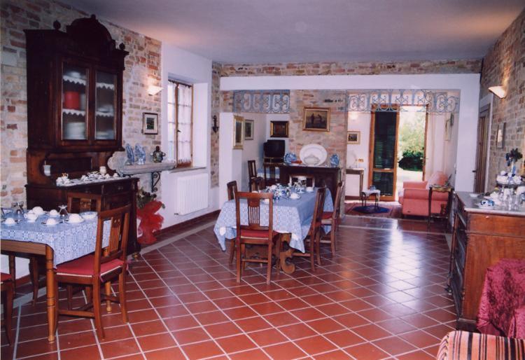 Bed&Breakfast Giardino Agritourist 콘트로구에라 외부 사진